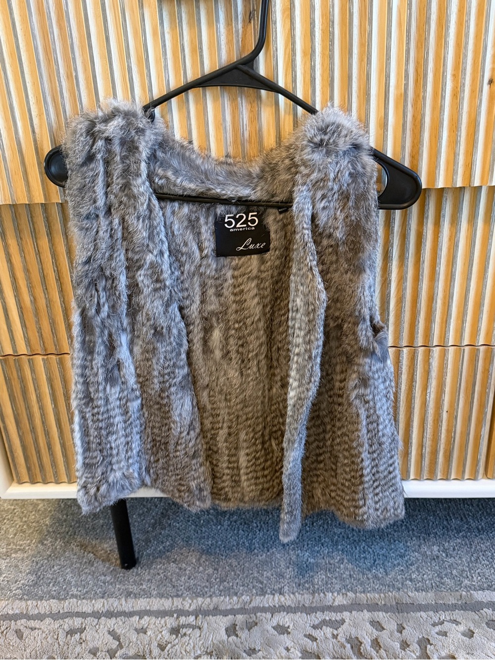 525 America Rabbit Fur Vest - Picture 1 of 1